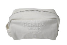 画像をギャラリービューアに読み込む, PRADA プラダ ポーチ ミニハンドバッグ トライアングルロゴ イタリア製 キャンバス ホワイト シルバー金具 美品 中古 4c068318