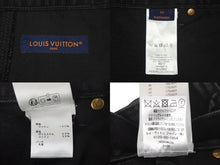 Load image into Gallery viewer, 新品未使用 LOUIS VUITTON ルイヴィトン デニムワークウェアショーツ サイズ40 ブラック 1AFVAG RM242MQ CCU HRD50W 中古 4c068543