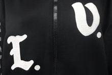 画像をギャラリービューアに読み込む, LOUIS VUITTON ルイヴィトン ブルゾン LVフラワーバンドトラックトップブルゾン 21AW ブラック M RM212 ZSC HLY92W 美品 中古 4c068553