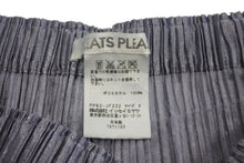 画像をギャラリービューアに読み込む, 極美品 PLEATS PLEASE ISSEY MIYAKE プリーツプリーズ イッセイミヤケ 16AW MONTHLY プリーツ パンツ PP63-JF222 シルバー サイズ3 中古 4c068559