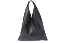 Load image into Gallery viewer, Maison Margiela メゾンマルジェラ MM6 エムエム6 SMALL JAPANESE HANDBAG スモールジャパニーズハンドバッグ レザー 美品 中古 4c068590