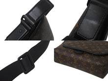 Load image into Gallery viewer, LouisVuitton ルイヴィトン マグネティック メッセンジャー ショルダーバッグ モノグラム・マカサー M45557 美品 中古 4c068610