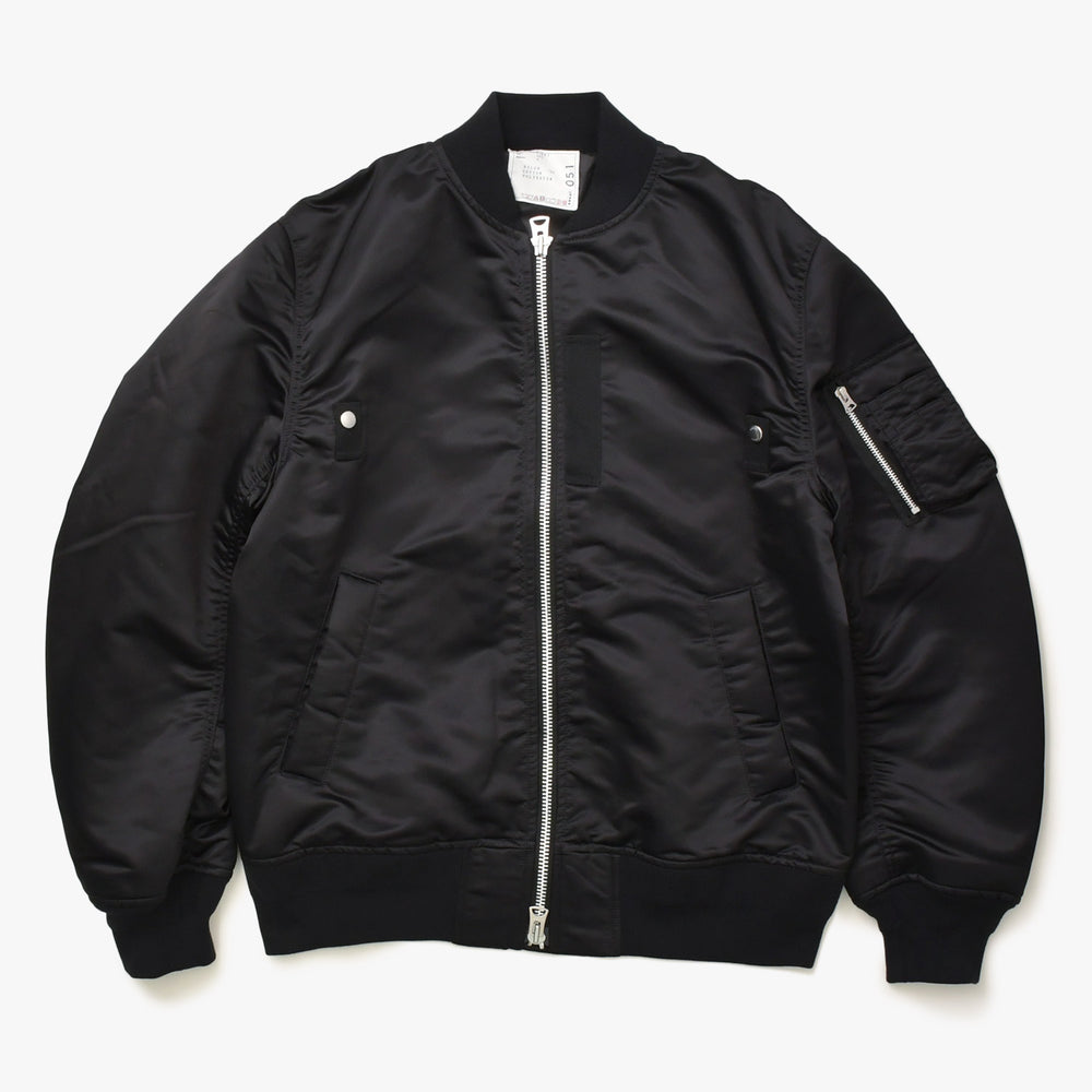 極美品 SACAI サカイ ナイロンツイル ブルゾン MA-1 ボンバージャケット SCM-051 サイズ4 ブラック アウター 中古 4a006864