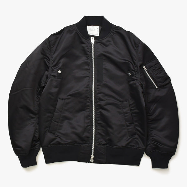 極美品 SACAI サカイ ナイロンツイル ブルゾン MA-1 ボンバージャケット SCM-051 サイズ4 ブラック アウター 中古 4a006864