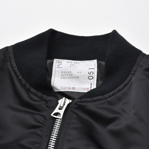 極美品 SACAI サカイ ナイロンツイル ブルゾン MA-1 ボンバージャケット SCM-051 サイズ4 ブラック アウター 中古 4a006864