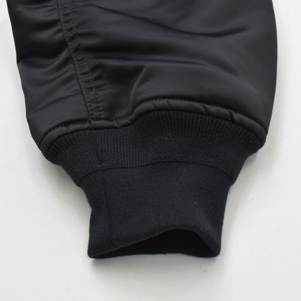 極美品 SACAI サカイ ナイロンツイル ブルゾン MA-1 ボンバージャケット SCM-051 サイズ4 ブラック アウター 中古 4a006864