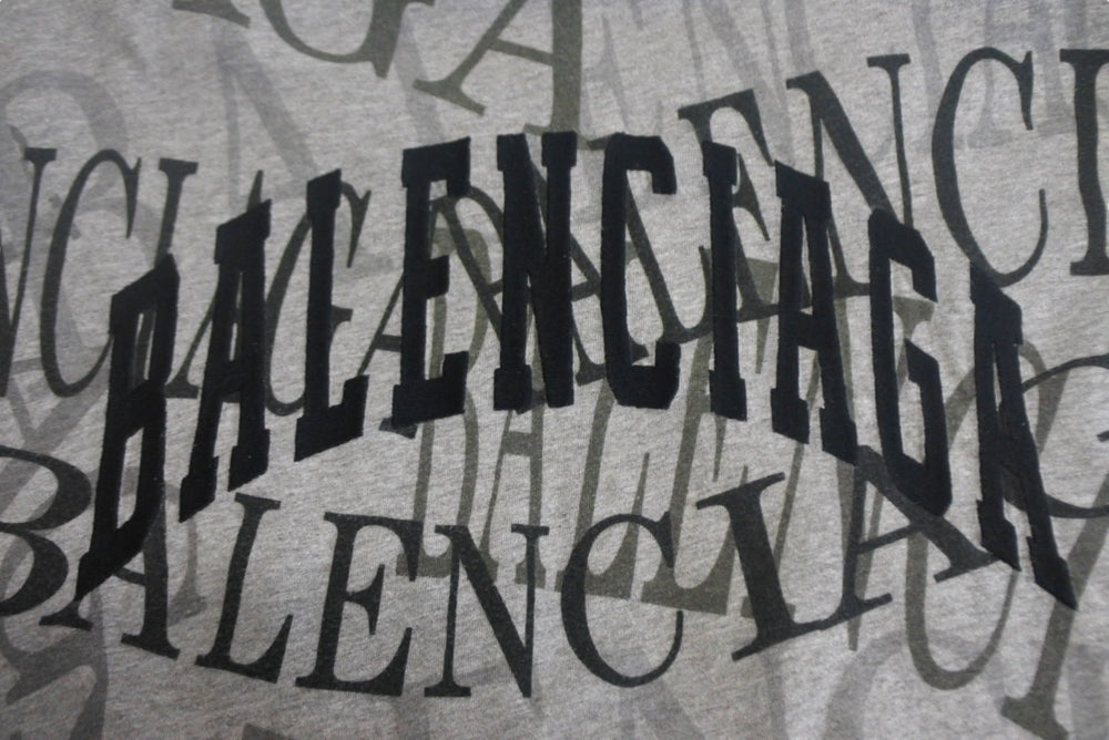 BALENCIAGA Balenciaga T-shirt TS50 571205 TEVA4 1300 Size S 2018 All pattern Gray Good used 4c068660