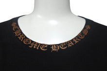 画像をギャラリービューアに読み込む, CHROME HEARTS クロムハーツ 新型 ネックロゴ 長袖 Tシャツ ロンT サイズM ブラック ブラウン 2212-304-0113 美品 中古 4c068727