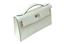 Load image into Gallery viewer, 新品未使用 HERMES エルメス ポシェット ケリー ヴェールフィズ スイフト ハンドバッグ シルバー金具 U刻印 中古 4c068777