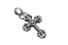 Load image into Gallery viewer, CHROME HEARTS クロムハーツ フィリグリークロス XS ペンダントトップ 重量25.2g アクセサリー シルバー 925刻印 美品 中古 4c068905