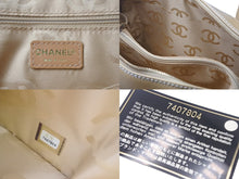 Load image into Gallery viewer, CHANEL シャネル ワイルドステッチ ミニボストンバッグ ハンドバッグ 7番台 カーフスキン ベージュ ゴールド金具 美品 中古 4c068916