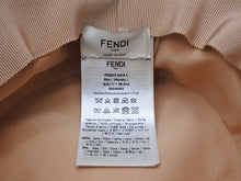 Load image into Gallery viewer, FENDI フェンディ ズッカ柄 バケットハット 帽子 FXQ813 AALR イタリア製 ウール シルク ベージュ 美品 中古 4c069069