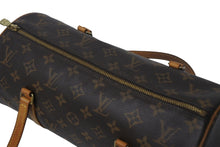 Load image into Gallery viewer, LOUIS VUITTON ルイヴィトン パピヨンGM ハンドバッグ M51385 30cm モノグラム 筒型 旧型 ゴールド金具 ゴールド金具 美品 中古 4c069156