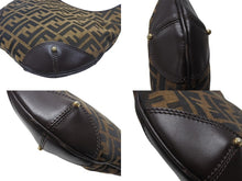 画像をギャラリービューアに読み込む, 極美品 FENDI フェンディ ホーボー ワンショルダーバッグ 8BR234 ズッカ柄 キャンバス レザー ブラウン ゴールド金具 中古 4b006925