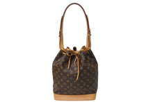 Load image into Gallery viewer, LOUIS VUITTON ルイヴィトン ノエ ショルダーバッグ M42224 モノグラム ブラウン ゴールド金具 美品 中古 4c069382