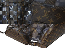 Load image into Gallery viewer, 極美品 LOUIS VUITTON ルイヴィトン クリストファー MM リュック バックパック M20865 モノグラムチェス 22AW ブラウン クリア 中古 4c069484