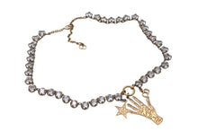 Load image into Gallery viewer, ChristianDior クリスチャンディオール ラインストーン エイジドメタル ハンドチャーム ネックレス ゴールド 48.3g 美品 中古 4c069509