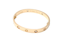 画像をギャラリービューアに読み込む, CARTIER カルティエ LOVE ラブブレス ブレスレット ハーフダイヤ 4P B6070000 Au750 16 UAS961刻印 30.0g 美品 中古 4c069576