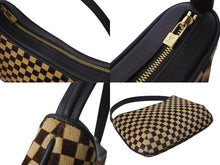 Load image into Gallery viewer, 極美品 LOUISVUITTON ルイヴィトン タイガー ミニハンドバッグ ダミエソバージュ M92132 ハラコ レザー ブラウン ベージュ 中古 4c069611