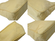 画像をギャラリービューアに読み込む, PRADA プラダ ホーボー ハンドバッグ MV515 トライアングルロゴ イエロー ナイロン シルバー金具 美品 中古 4c069619