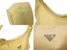 画像をギャラリービューアに読み込む, PRADA プラダ ホーボー ハンドバッグ MV515 トライアングルロゴ イエロー ナイロン シルバー金具 美品 中古 4c069619