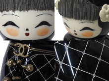 画像をギャラリービューアに読み込む, 博物館級 新品同様 CHANEL シャネル ハンドバッグ マトリョーシカ 12番台 上海限定 ブラック ゴールド金具 中古 4c069622