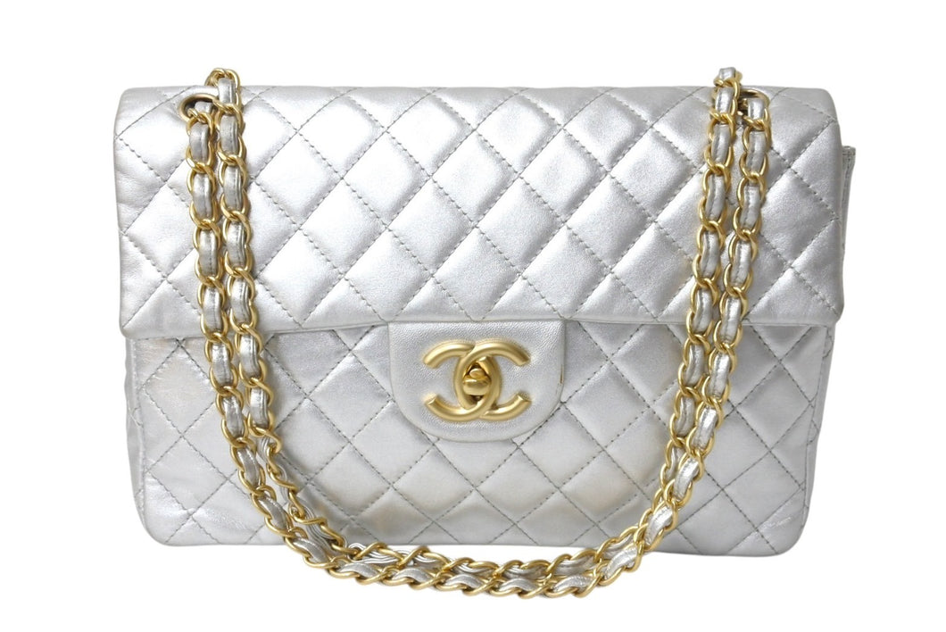 CHANEL シャネル デカマトラッセ32 シングルフラップ 12番台 ラムスキン シルバー ゴールド金具 美品 中古 4c069702