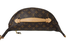 画像をギャラリービューアに読み込む, 極美品 LOUIS VUITTON ルイヴィトン ボディバッグ M43644 バムバッグ ブラウン モノグラムキャンバス 中古 4c069774