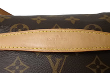 画像をギャラリービューアに読み込む, 極美品 LOUIS VUITTON ルイヴィトン ボディバッグ M43644 バムバッグ ブラウン モノグラムキャンバス 中古 4c069774