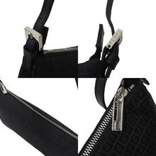 画像をギャラリービューアに読み込む, 極美品 FENDI フェンディ ズッキーノ アクセサリーポーチ ブラック 総柄 ロゴ ハンドバッグ キャンバス レザー 中古 4c069809