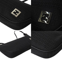 画像をギャラリービューアに読み込む, 極美品 FENDI フェンディ ズッキーノ アクセサリーポーチ ブラック 総柄 ロゴ ハンドバッグ キャンバス レザー 中古 4c069809