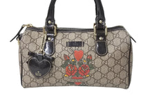 Load image into Gallery viewer, GUCCI グッチ ハンドバッグ 190257 497717 GGスプリーム タトゥープリント ハートチャーム レザー ゴールド金具 美品 中古 4c069810
