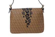 画像をギャラリービューアに読み込む, FENDI フェンディ マンマバケット ワンショルダーバッグ 8BR001 ズッキーノ柄 レオパード刺繍 PVC エナメルレザー ゴールド金具 美品 中古 4c069814