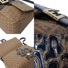 画像をギャラリービューアに読み込む, FENDI フェンディ マンマバケット ワンショルダーバッグ 8BR001 ズッキーノ柄 レオパード刺繍 PVC エナメルレザー ゴールド金具 美品 中古 4c069814