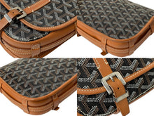 Load image into Gallery viewer, Goyard ゴヤール ベルヴェデーレPM ショルダーバッグ フランス製 PVC レザー ブラック ブラウン シルバー金具 美品 中古 4c069820