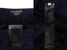 Load image into Gallery viewer, 極美品 BALENCIAGA バレンシアガ Sporty B Track Pants トラックパンツ 675491 サイズ44 サイドライン ネイビー ナイロン 中古 4c069830