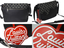 Load image into Gallery viewer, LOUIS VUITTON ルイヴィトン × NIGO コラボ ブザス トーキョー モノグラムドリップ ショルダーバッグ M45971 美品 中古 4c069839