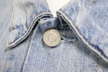 画像をギャラリービューアに読み込む, GUITAR BOY ギターボーイ パッチ ワッペン 刺繍 デニム ジャケット Gジャン ブルー コットン サイズ2 美品 中古 4c069854