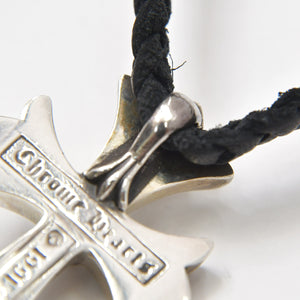極美品 CHROME HEARTS クロムハーツ スモール CHクロス ペンダント ネックレス レザーブレード シルバー金具 シルバー925 重量約32.42g 中古 4a007046