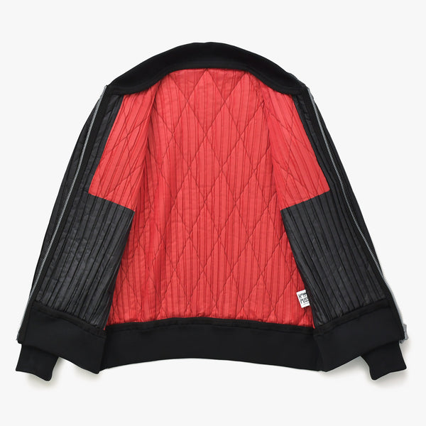 極美品 HOMME PLISSE ISSEY MIYAKE オム プリッセ イッセイ ミヤケ パデッド プリーツ ブルゾン HP73FC011 ブラック レッド 3サイズ アウター 中古 4a007066