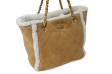 画像をギャラリービューアに読み込む, 極美品 CHANEL シャネル マトラッセ チェーントートバッグ 26番台 ムートン レザー ブラウン ホワイト マットゴールド金具 中古 4c071183