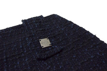 Load image into Gallery viewer, CHANEL シャネル ツイードスカート P17612V09981 サイズ36 ココマーク フランス製 ネイビー系 美品 中古 4c071423