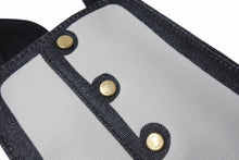 画像をギャラリービューアに読み込む, FENDI フェンディ ピーカブー ディフェンダー バッグカバー 7AR717 キャンバス レザー ホワイト ブラック ゴールド金具 美品 中古 4c074991