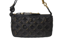 Load image into Gallery viewer, 極美品 LOUIS VUITTON ルイヴィトン ポシェットアクセソワール ハンドバッグ モノグラムエクリプス M40247 スパンコール 中古 4c075271