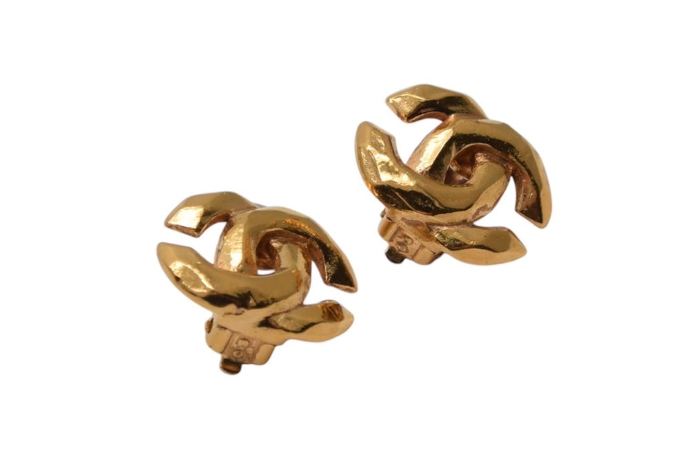 CHANEL シャネル イヤリング ココマーク アクセサリー 03P刻印 3.8g GP ゴールド金具 美品 中古 4c075483