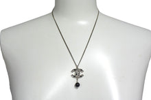 Load image into Gallery viewer, 極美品 CHANEL シャネル ココマーク ネックレス アクセサリー 08P刻印 メタル ブラックストーン シルバー ブラック 中古 4c075485