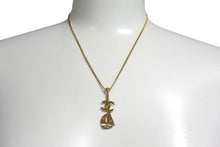 Load image into Gallery viewer, CHANEL シャネル ココマーク ロゴ ヨット ネックレス アクセサリー 02S GP イタリア製 ゴールド 美品 中古 4c075487