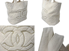 Load image into Gallery viewer, 極美品 CHANEL シャネル トートバッグ ビーチタオル ポーチ 3点セット ココマーク パイル コットン アイボリー 中古 4c075559