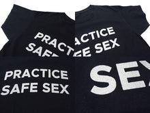 画像をギャラリービューアに読み込む, VINTAGE ヴィンテージ PRACTICE SAFE SEX Tシャツ サイズタグ無し 古着 ブラック 中古 4c075761