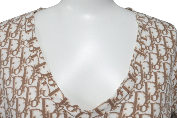 Very good condition Christian Dior Trotter V-neck short sleeve T-shirt White Cotton Size 42 5E16155951 Used 4c075944